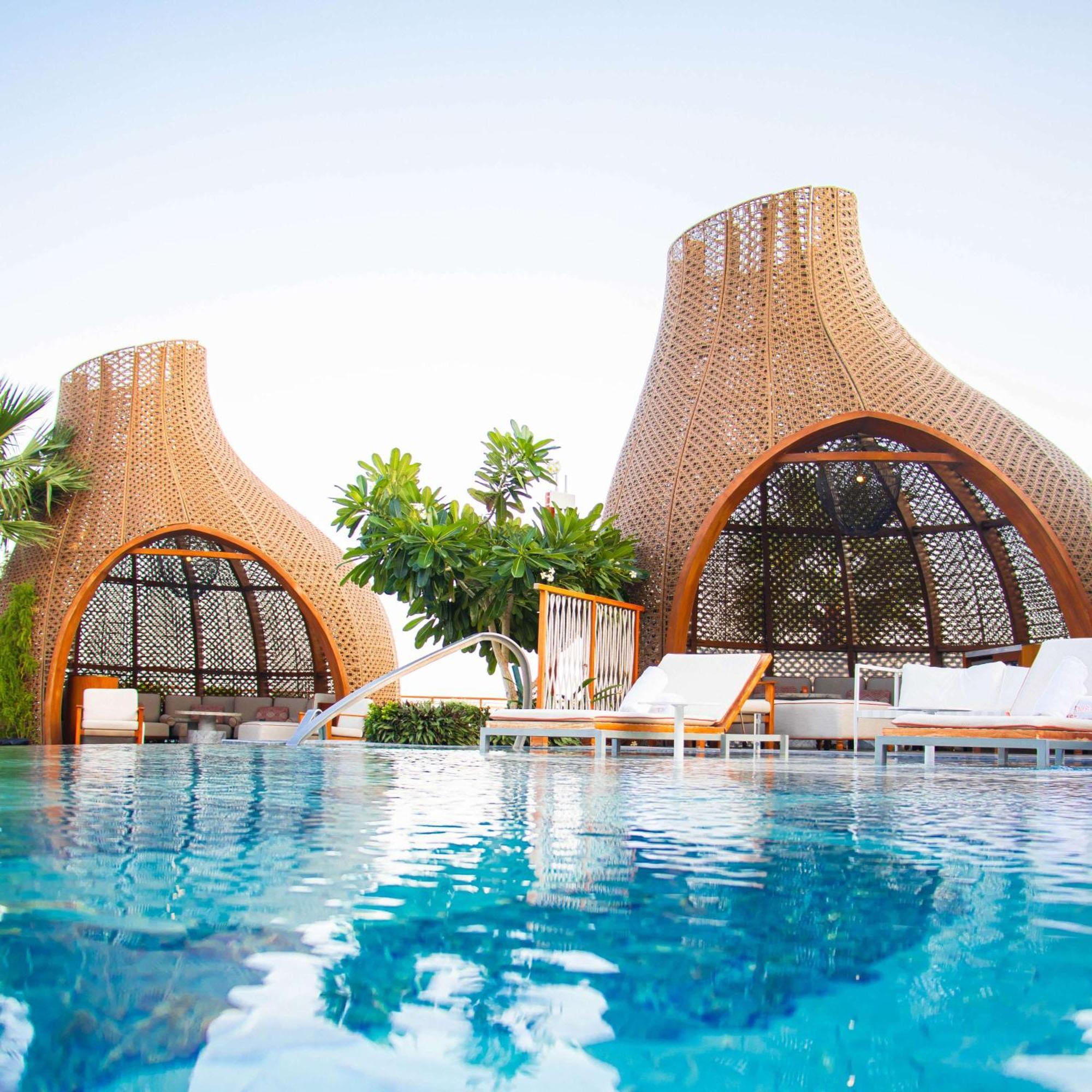 Waldorf Astoria Doha Lusail Exteriér fotografie The pool at the resort